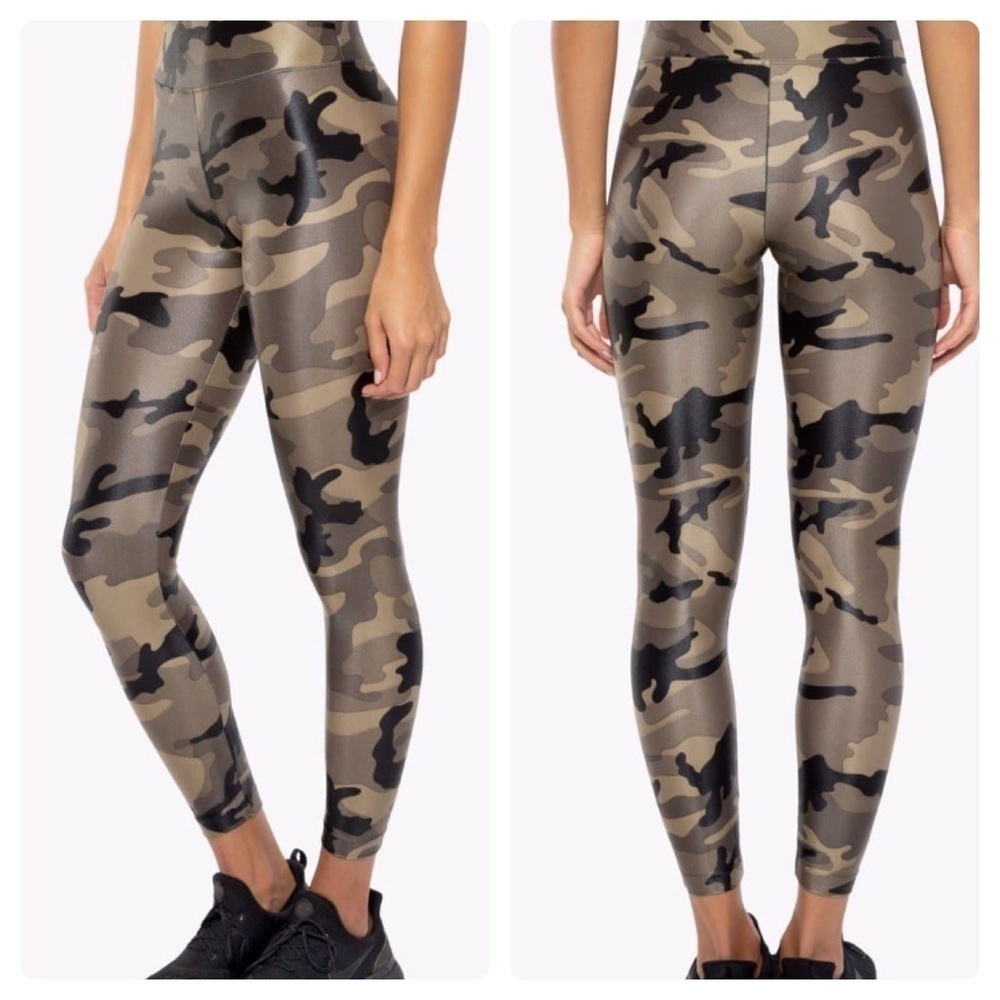 Koral Lustrous High Rise Camo Leggings SZ M